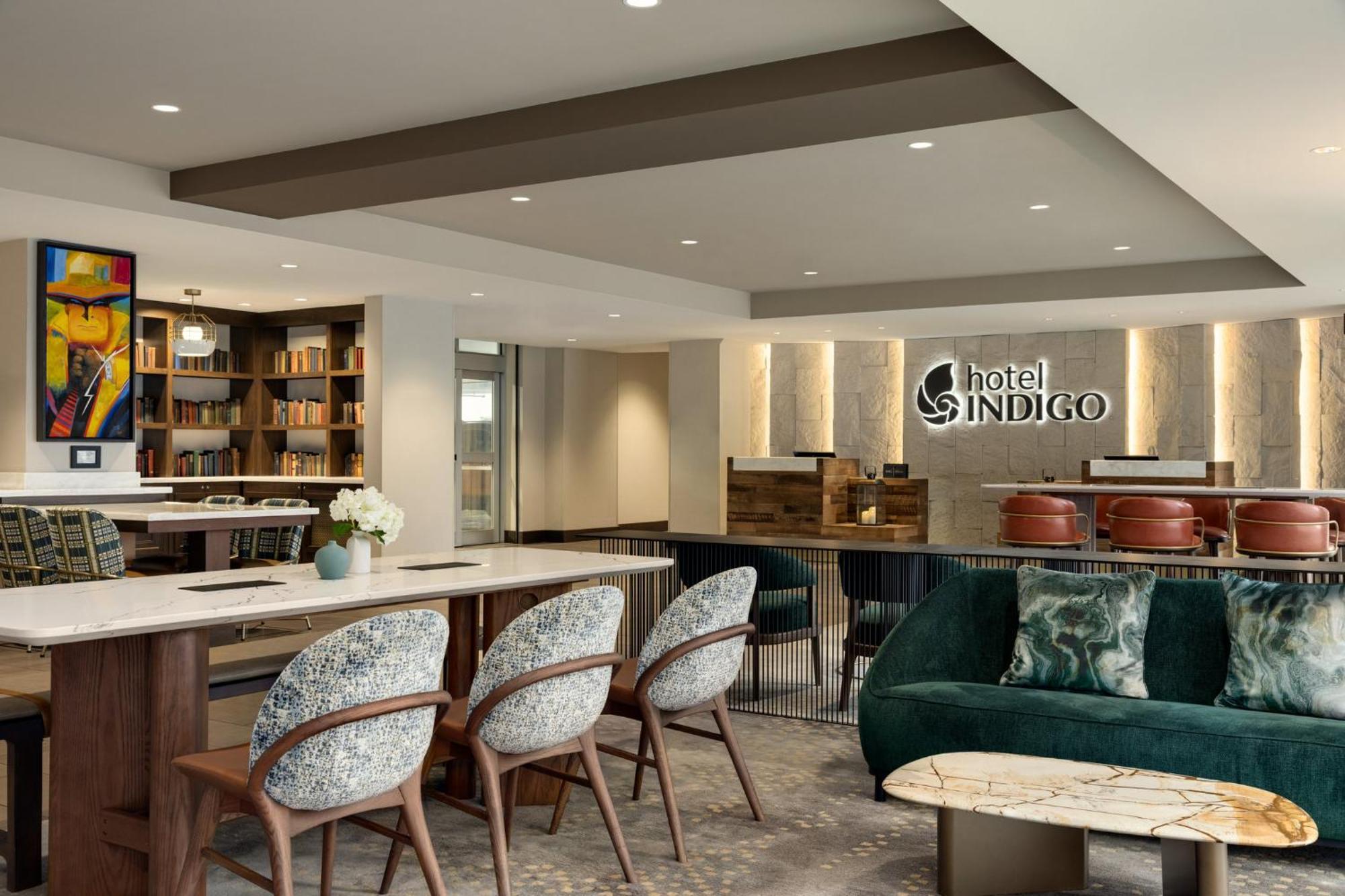 Hotel Indigo Naperville Riverwalk By Ihg Exterior foto